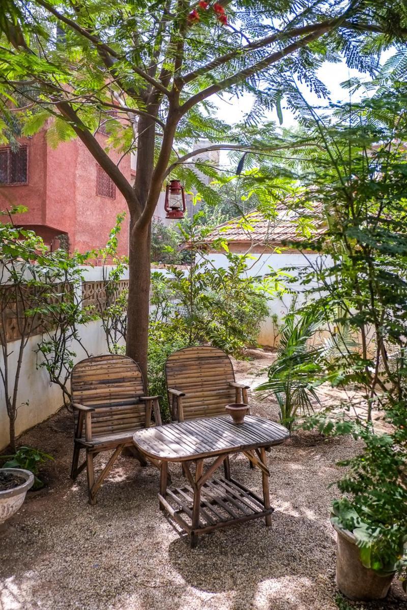 Keur Dofie Bed and Breakfast Toubab Dialaw Exteriör bild